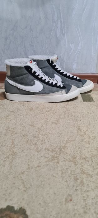 Кроссовки зимние