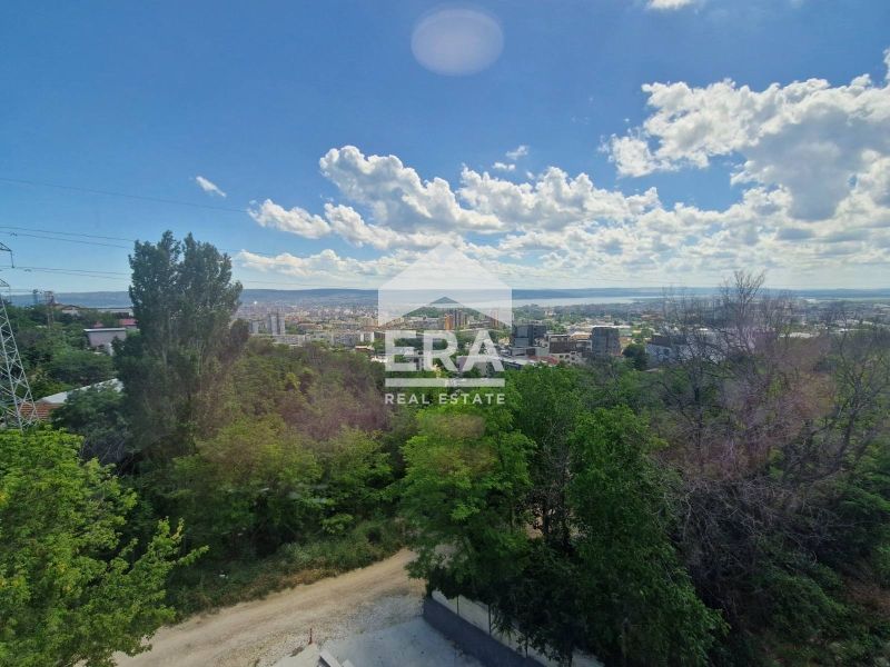 Продава се Тристаен апартамент в Варна, м-т Пчелина - 89 кв.м за 2640 €/кв.м - Снимка #1