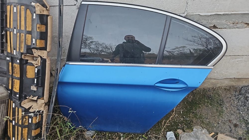 Dezmembrez E60/E61, E90/E91, F10/F11