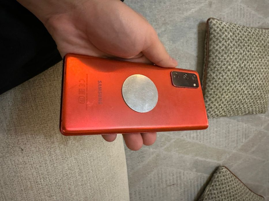 Продам S20FE 128 СРОЧНО драгон