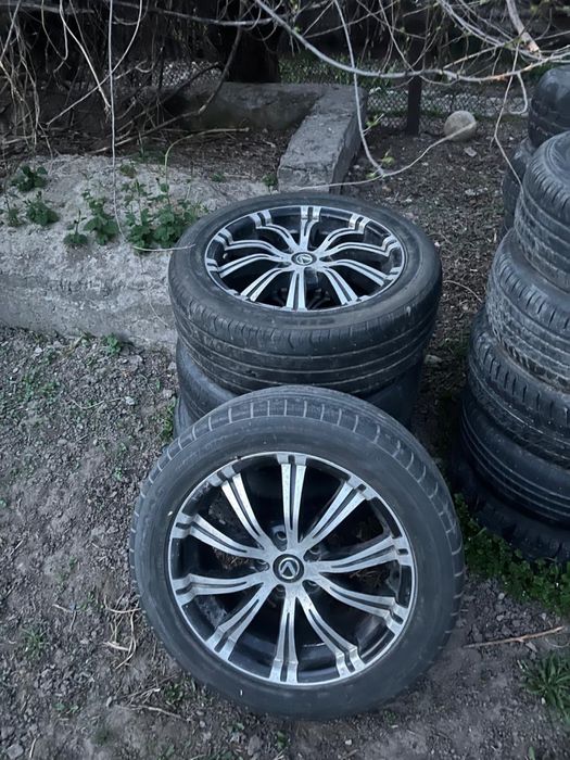 Диски  продается 17 размер в нормалным состяание