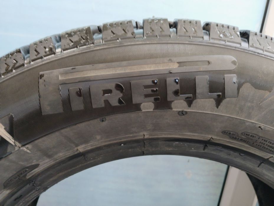 Шины 215, 60, 16 Пиррели