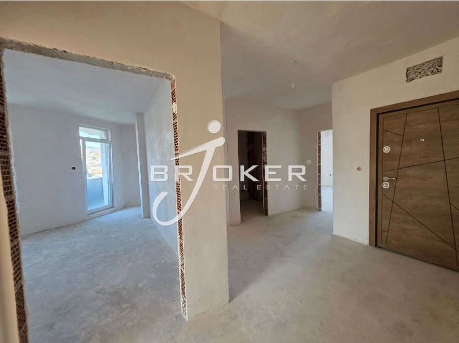 4-стаен в Кърджали, област-с.Резбарци