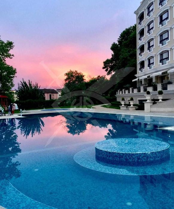 Тристаен апартамент в Св. св. Константин и Елена - 44171