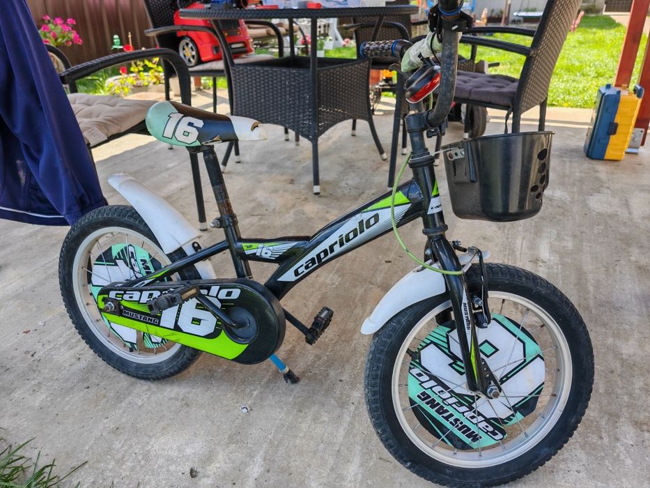 Bicicleta de copii cu roti de 16 inch