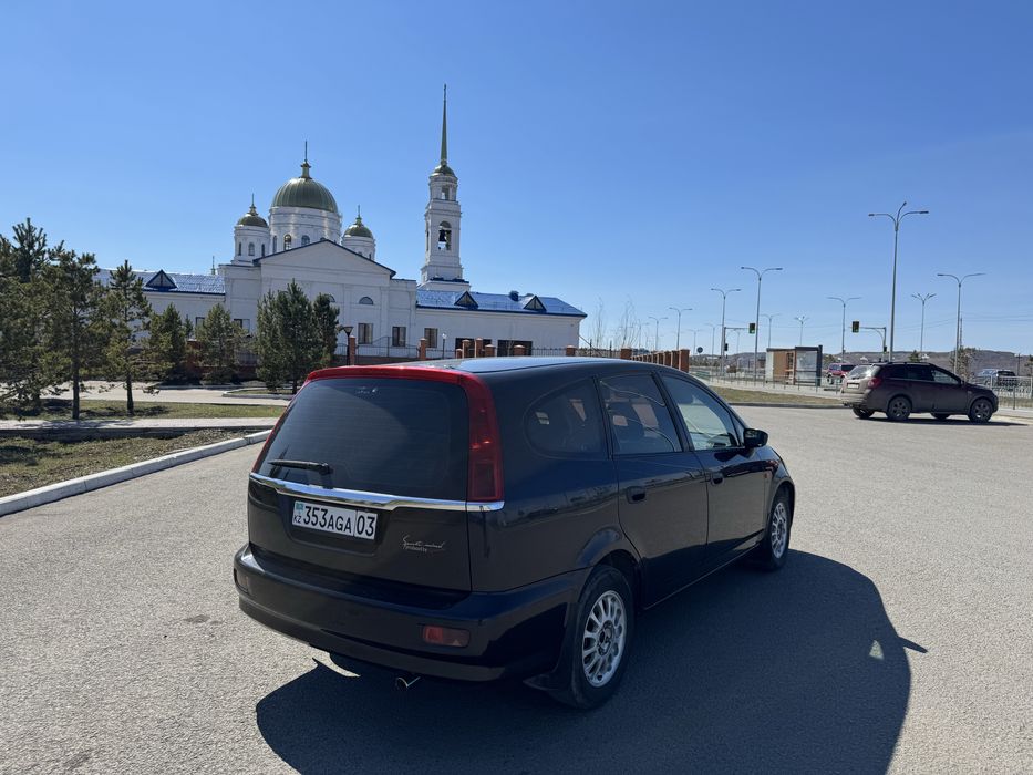 Продам Honda Stream