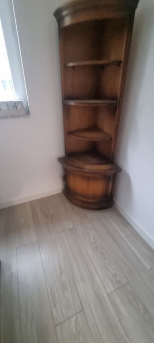 Canapele de piele  cu mobila de sufragerie