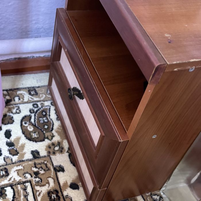 Спальный гарнитур