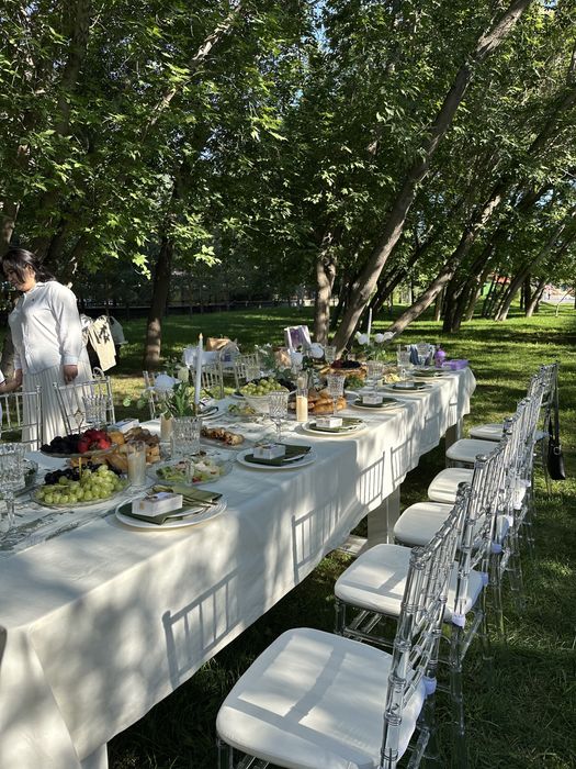 Аренда посуды, столов и стульев