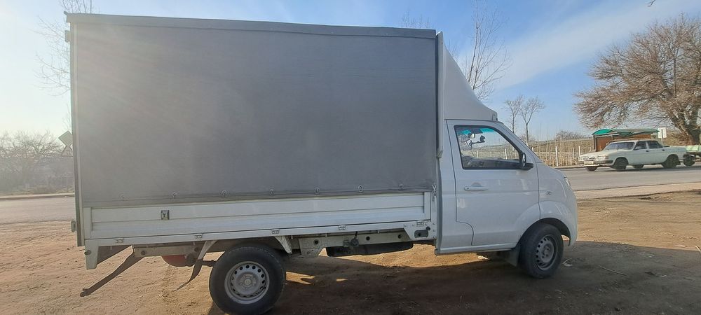 O'zbekiston bo'ylab yuk tashish hizmati