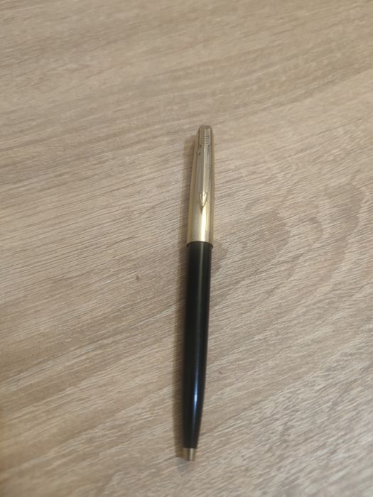 Pix Parker 45 placat aur made in England