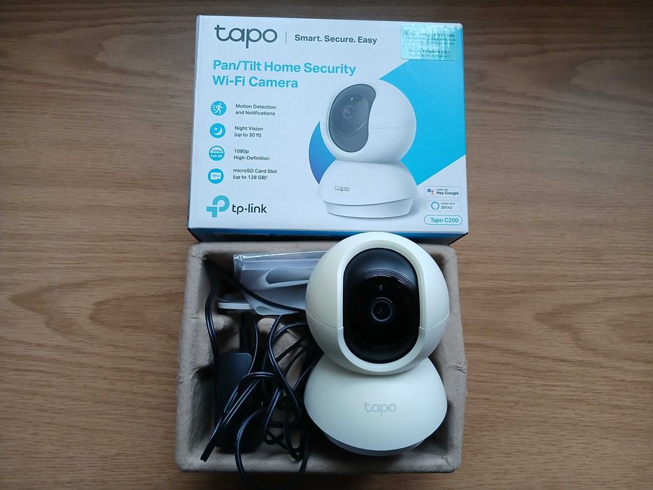 Камера Тapo C200