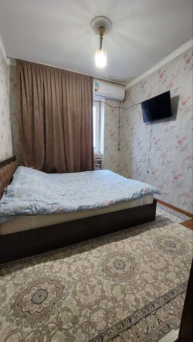 Продаётся 2х комнатная переделана в 3х на Карасу-1