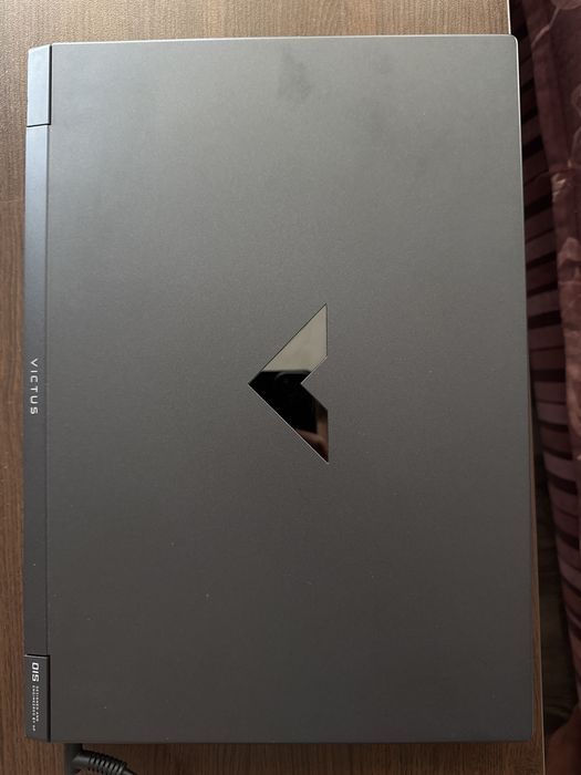 HP Victus 15 512GB RTX 2050 Windows 11 pro