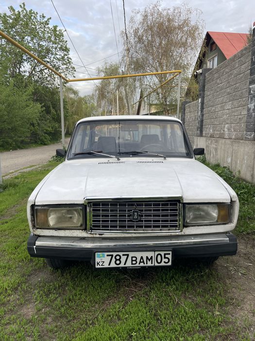 Продам ваз 2107.