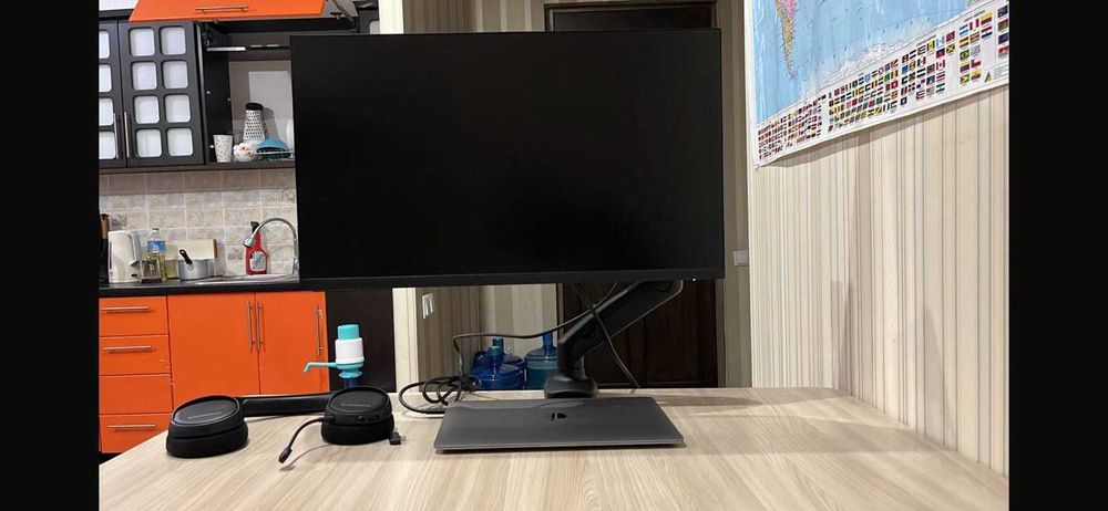 Монитор DELL P2721Q
