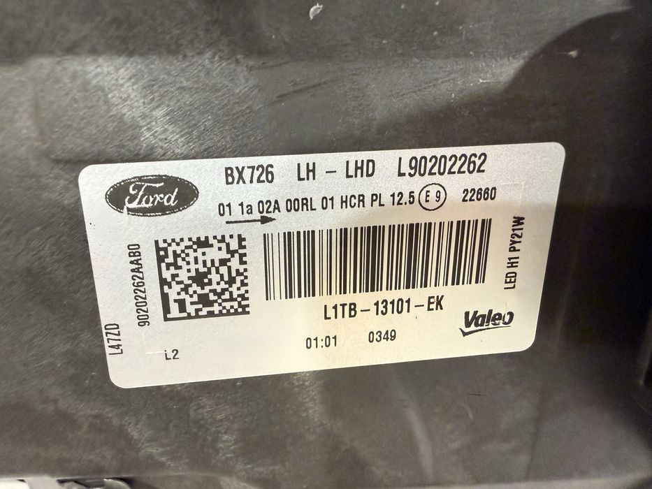 Far led stânga și dreapta Ford Puma 2019/2024 L1TB-13101-EK/13100EH