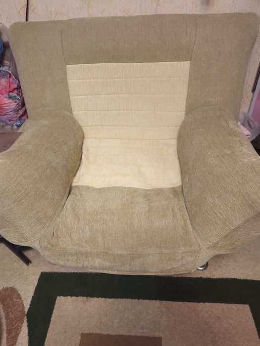 Диван мягкий раскладной + 2кресла