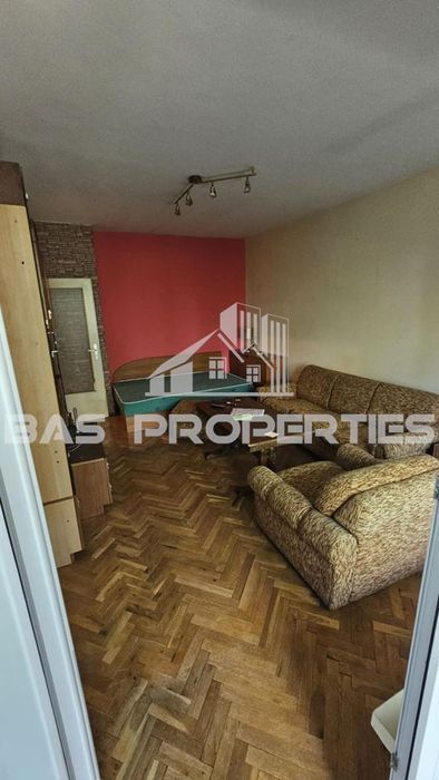 Продава се Едностаен апартамент в София, Свобода - 44 кв.м за 2500 €/кв.м - Снимка #1
