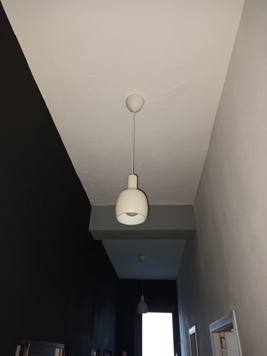 Vânzare lustre de iluminat și supraveghere.