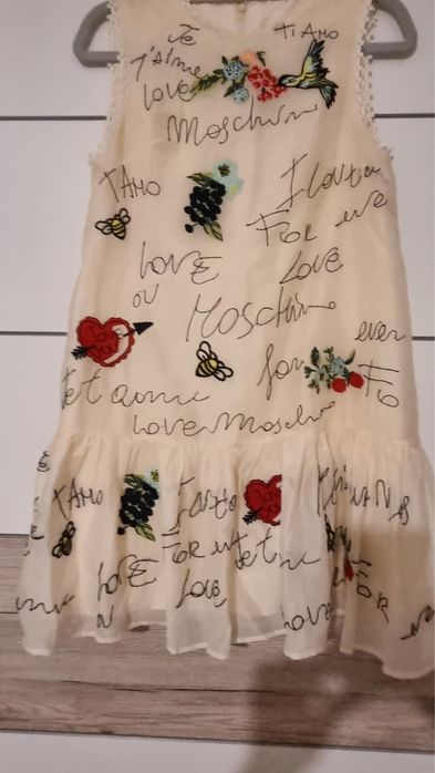 Рокля Moschino
