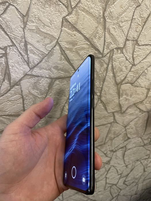 Обменяю Realmi 11 pro 5 G