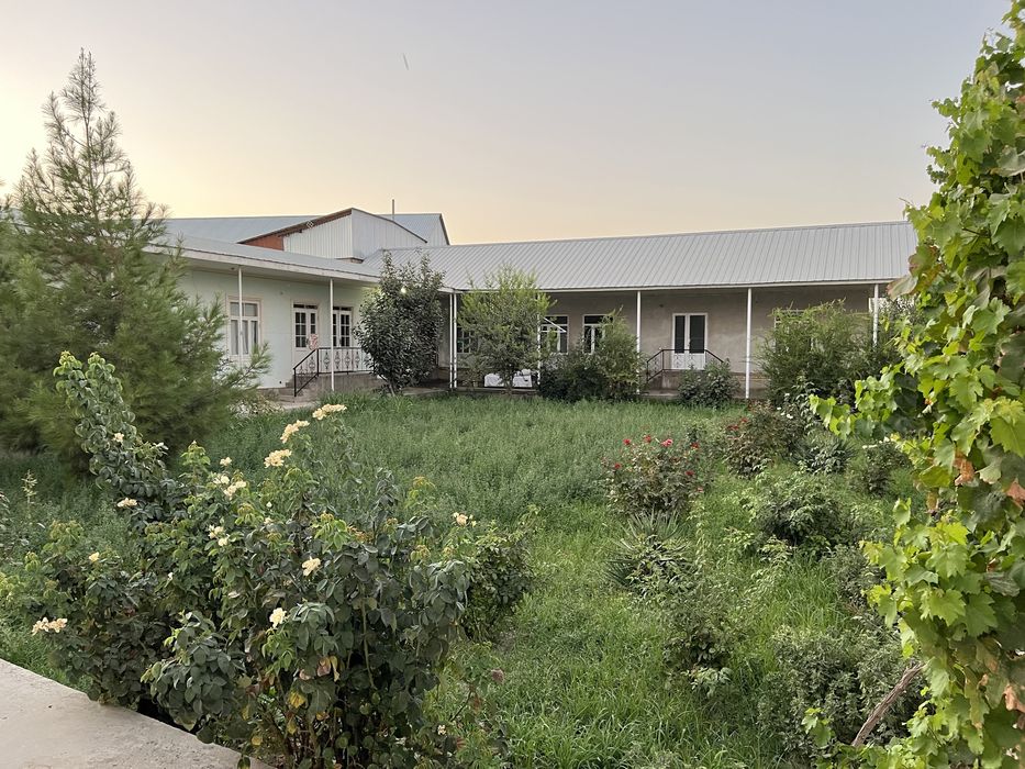 Зудлик билан сотилади! 16 сотихли уй.