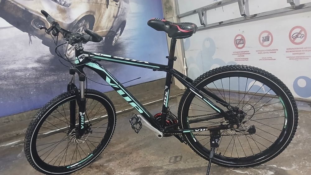 Srochna velosiped sotiladi