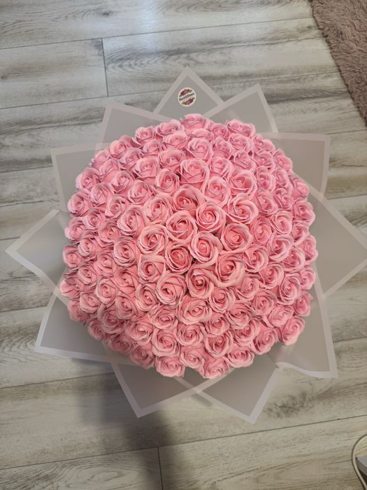 Buchet Trandafiri Sapun / Sclipici , Stitch , Ursuleti