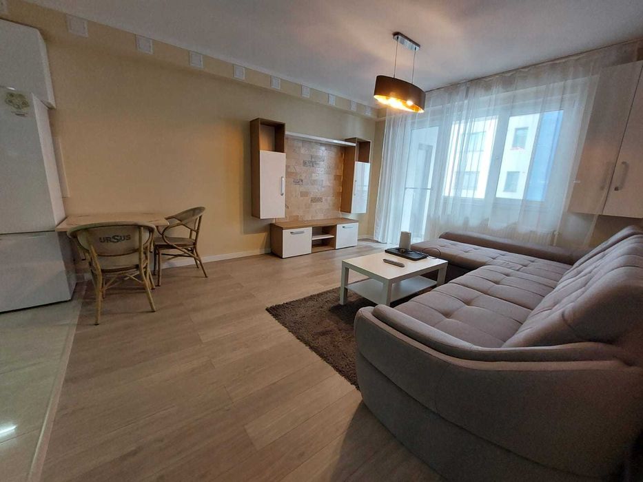 Inchiriez apartament finisat modern - Zona Vivo, Metro