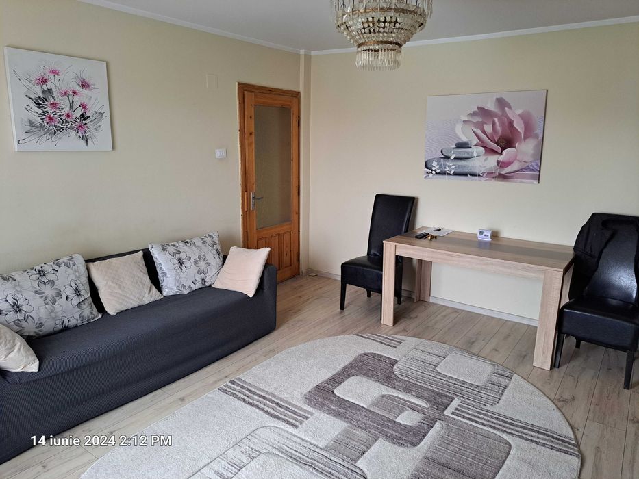 Ofer spre inchiriere apartament doua camere zona spital