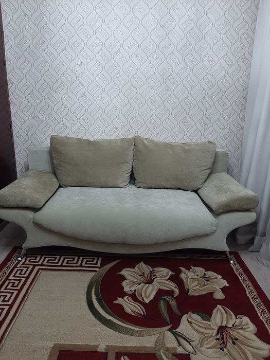 Продам диван  отличном состоянии