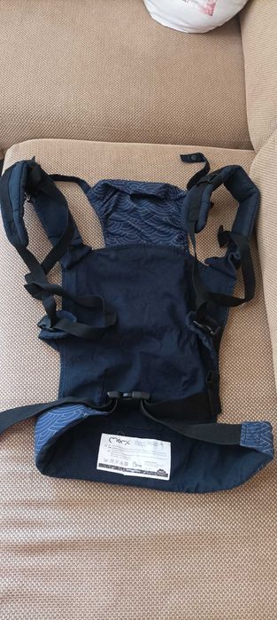 Продавам кенгуру 3+