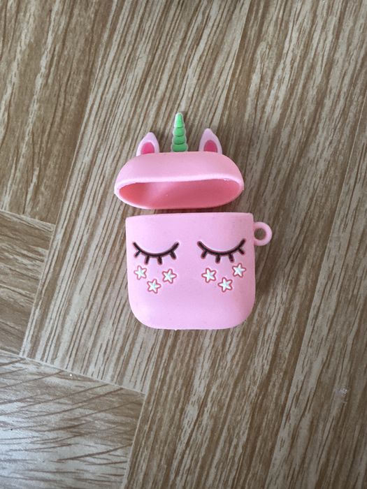 Чехлы на airpods 1,2