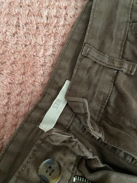 Кафяви карго панталон Stradivarius