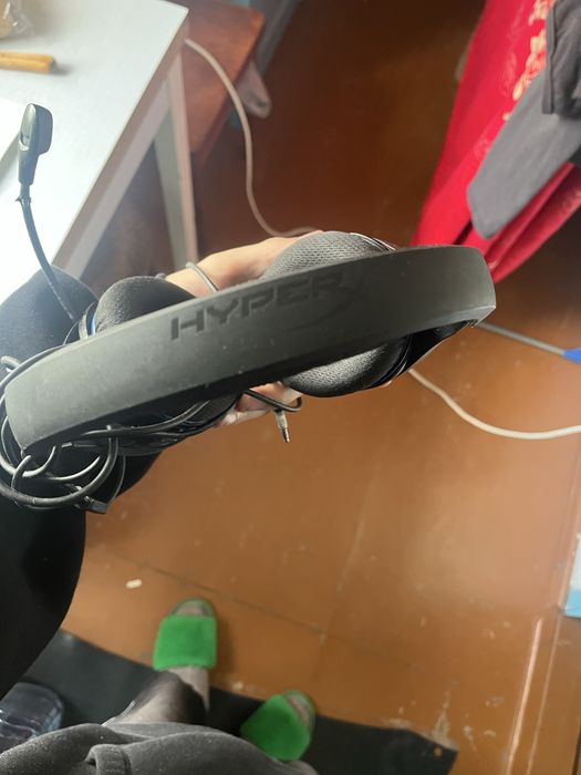 Продам Наушники HyperX