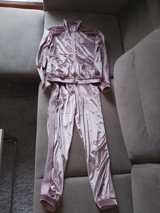 Кадифен спортен екип ЕА7 Emporio Armani