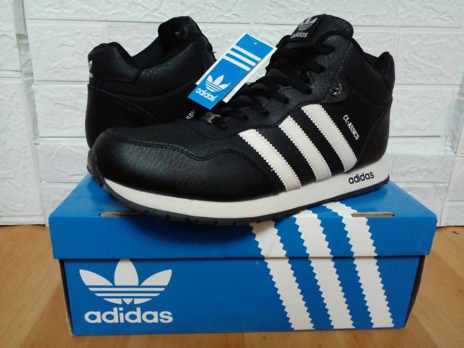Зимние кроссовки "Adidas"