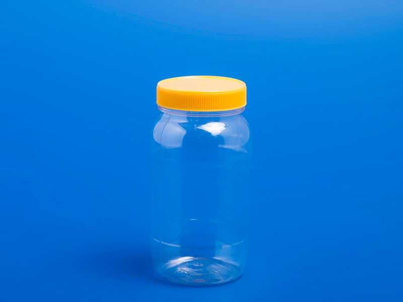 Пластмасови кутии, буркани и тенекии за мед