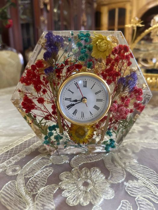 Принимаем заказ и сделаем как хотите часы или другие