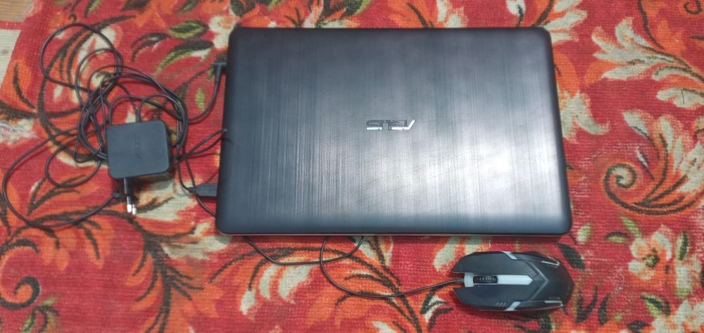 Ноутбук Asus X540L