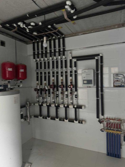 Продаётся двухэтажный дом в стиле хай-тек (6 соток).