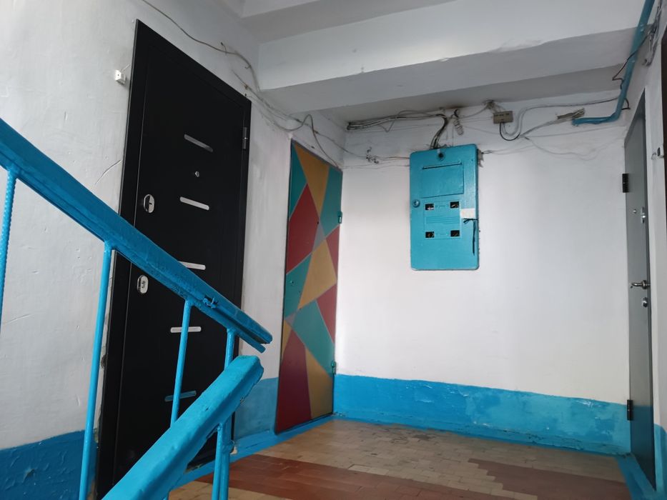 Продам 3 комн квартиру