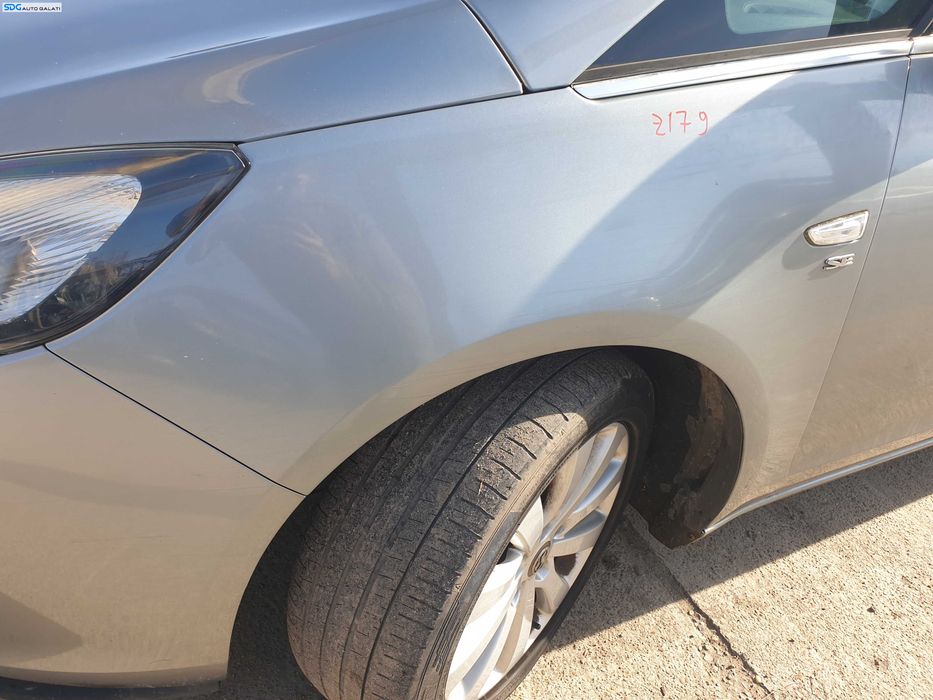 Aripa Stanga Fata Opel Zafira C 2011 - 2019 Culoare Z179 [K4240]