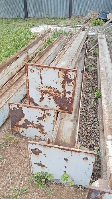 Продам металические колонны