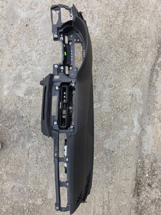 Plansa bord audi a4 b9 originala
