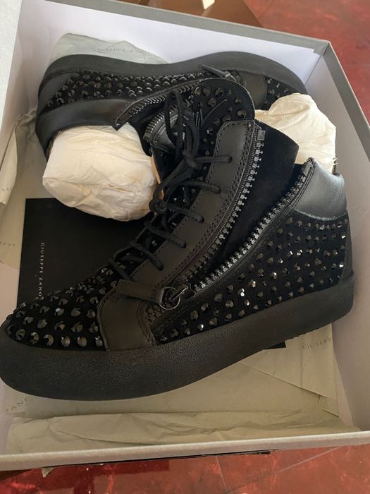 Giuseppe zanotti swarovski