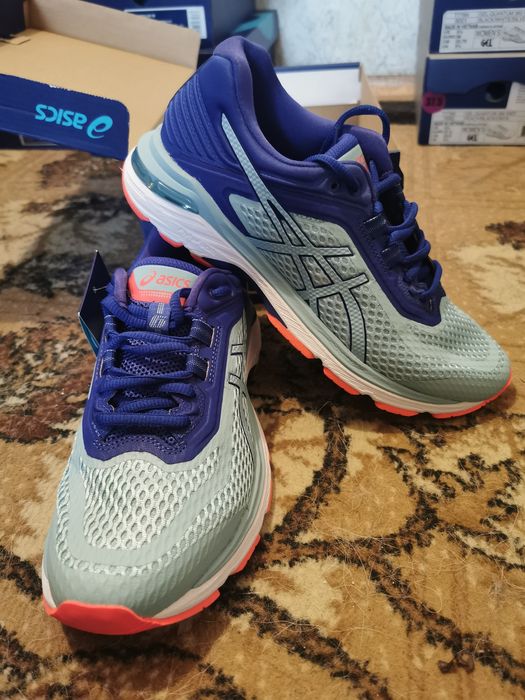 Маратанки 39.5 ASICS GT-2000 6