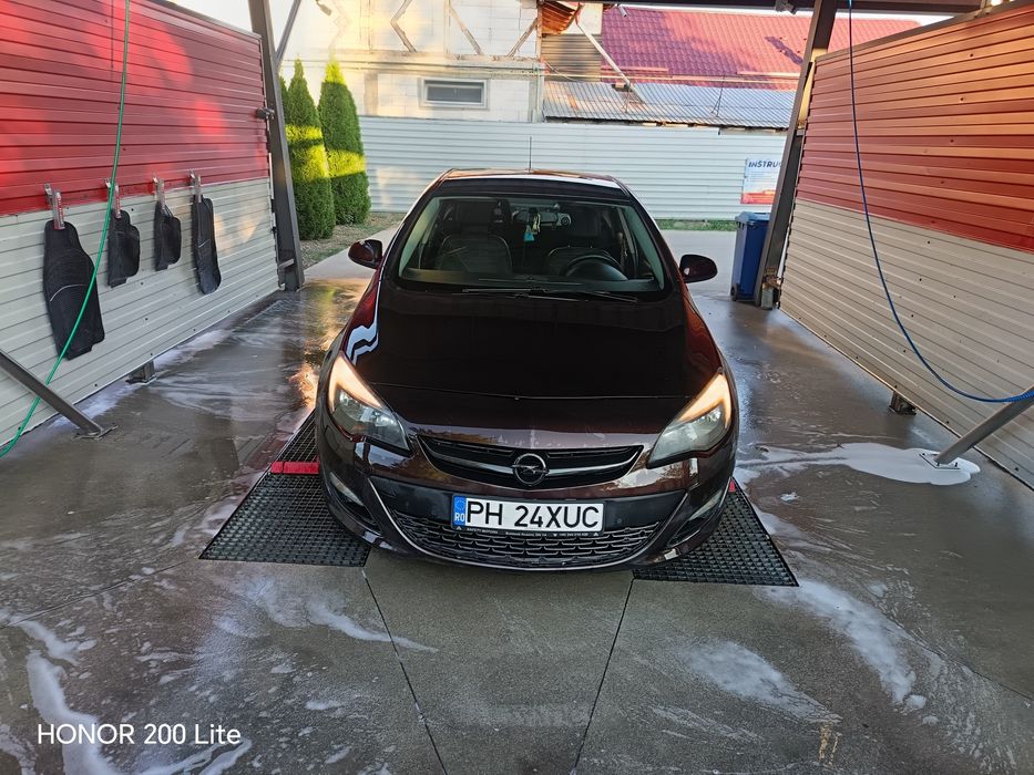 Opel Astra j 2016