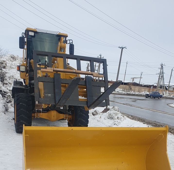 Услуги вилочного погрузчика